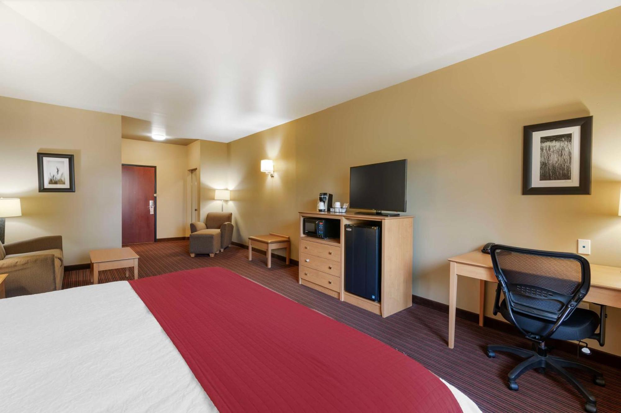 Best Western Golden Prairie Inn And Suites Sidney Esterno foto