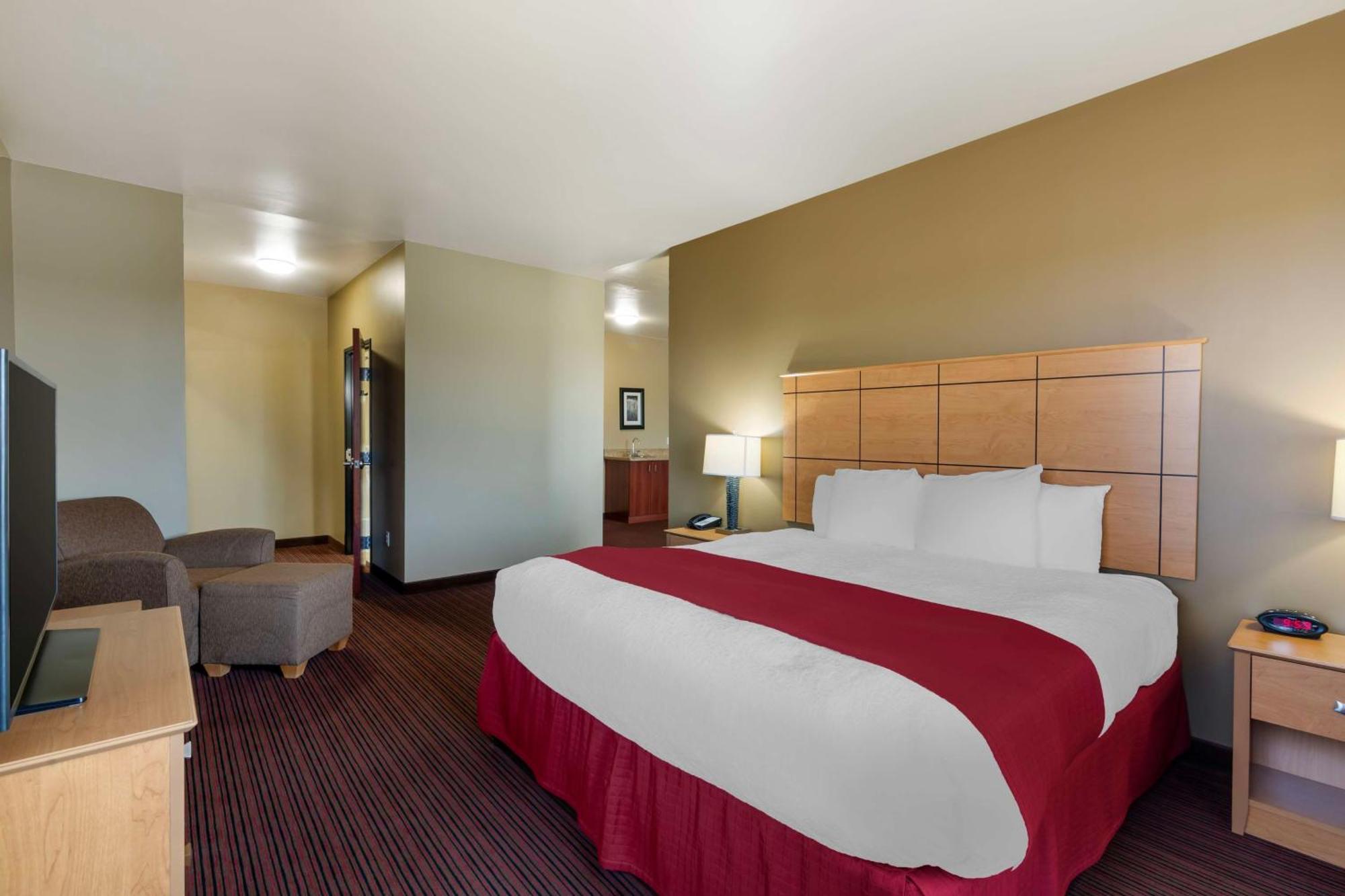 Best Western Golden Prairie Inn And Suites Sidney Esterno foto